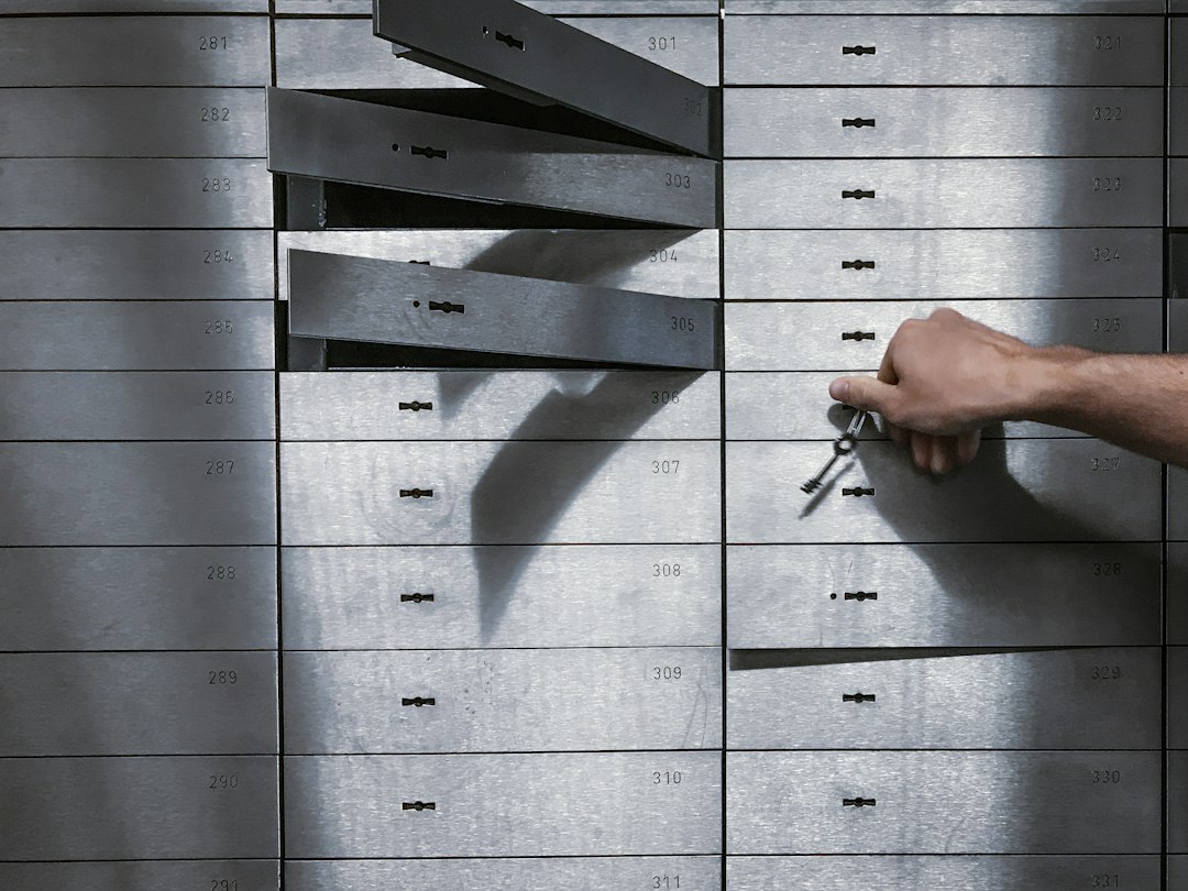 Safe Deposit Boxes: A Secure Storage Solution for Collectors of Precious Items